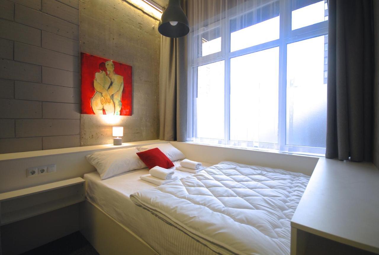 Cubby Hotel Lviv Ngoại thất bức ảnh