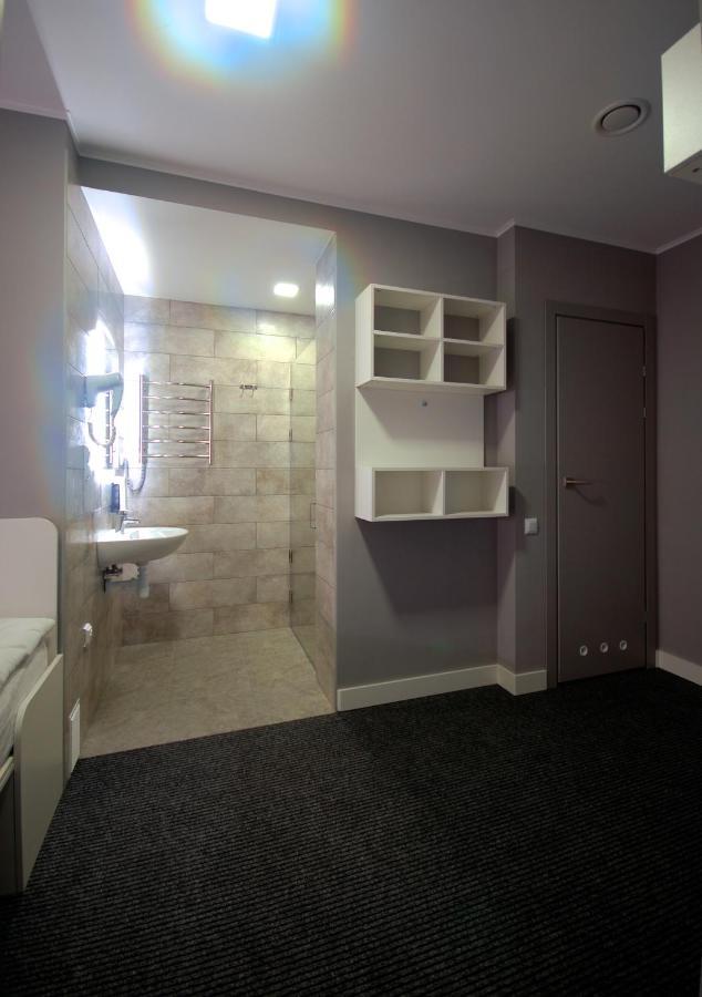 Cubby Hotel Lviv Ngoại thất bức ảnh