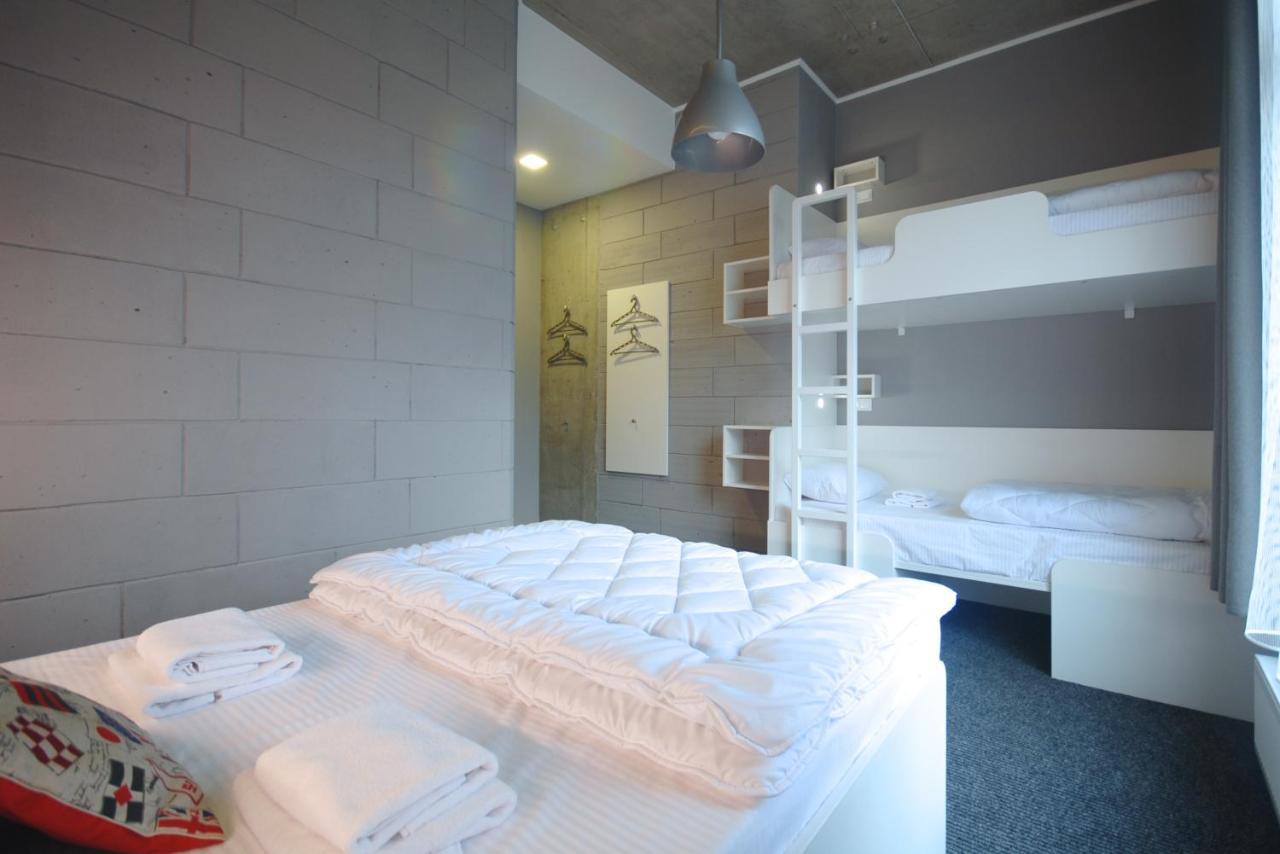 Cubby Hotel Lviv Ngoại thất bức ảnh