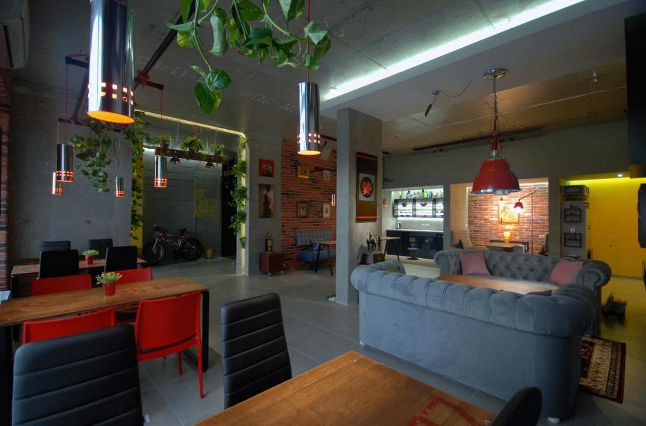 Cubby Hotel Lviv Ngoại thất bức ảnh
